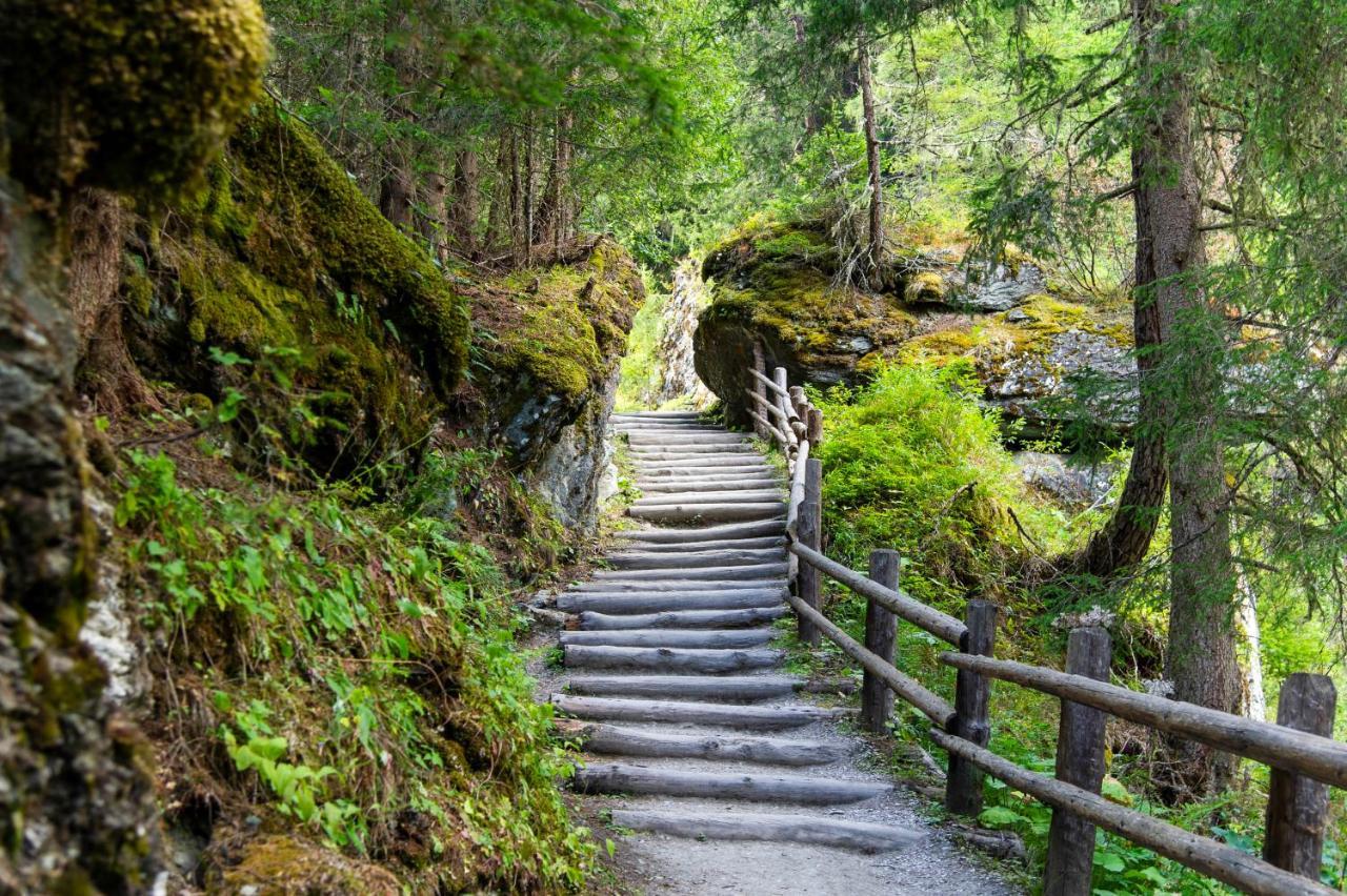 Heimat - Das Natur Resort Prägraten Eksteriør billede